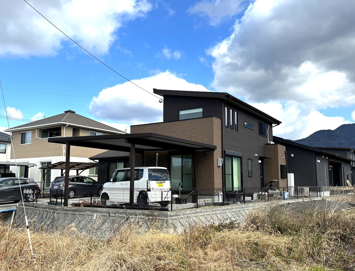 福岡県直方市大字上境【中古戸建】をお預かりしました。
