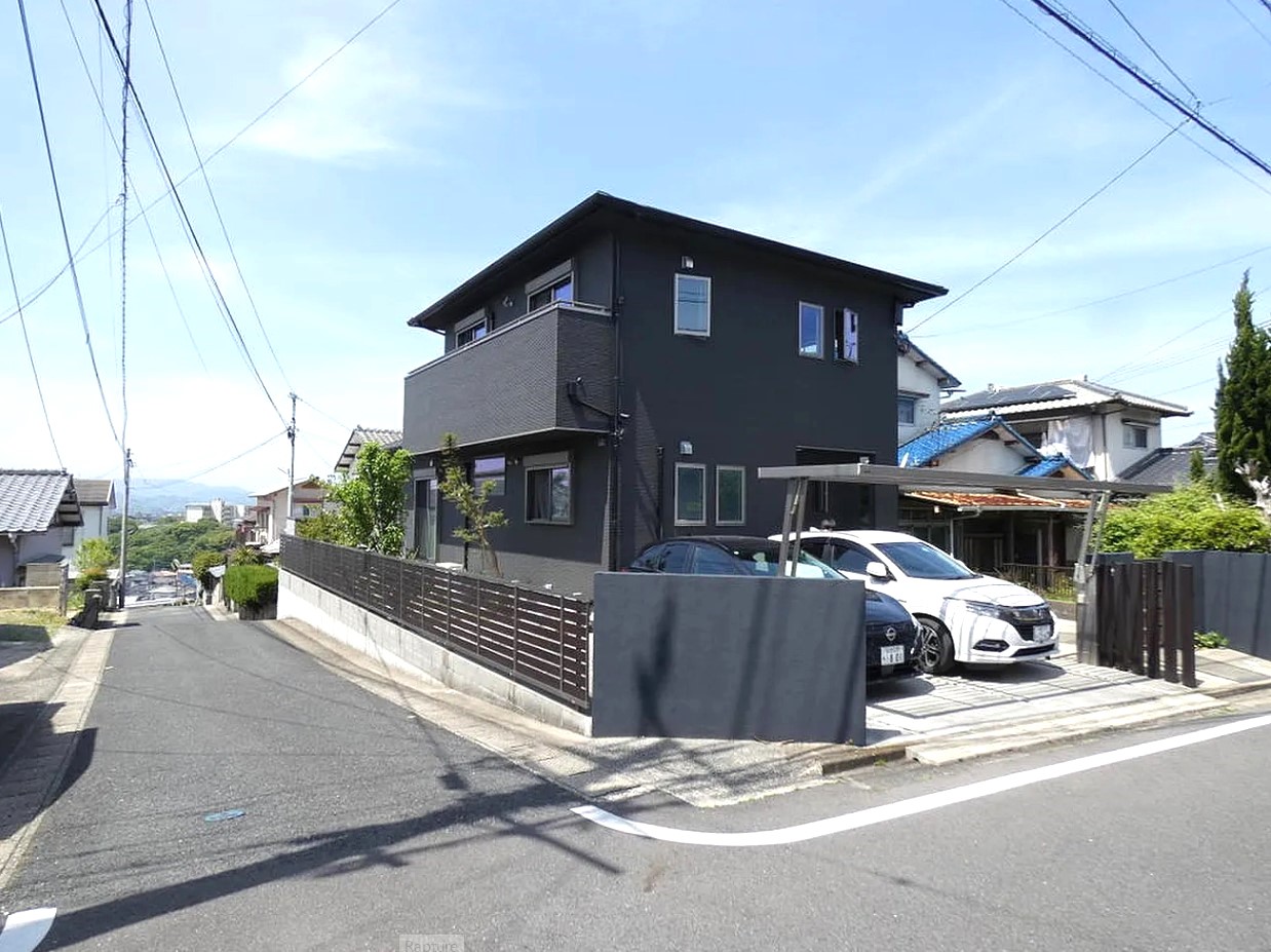 福岡県中間市朝霧2丁目【中古戸建】をお預かりしました。