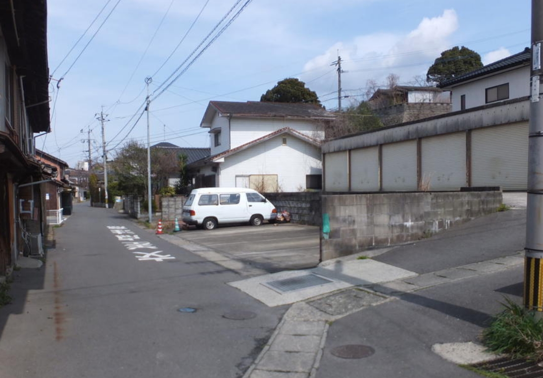 福岡県中間市深坂１丁目【土地】