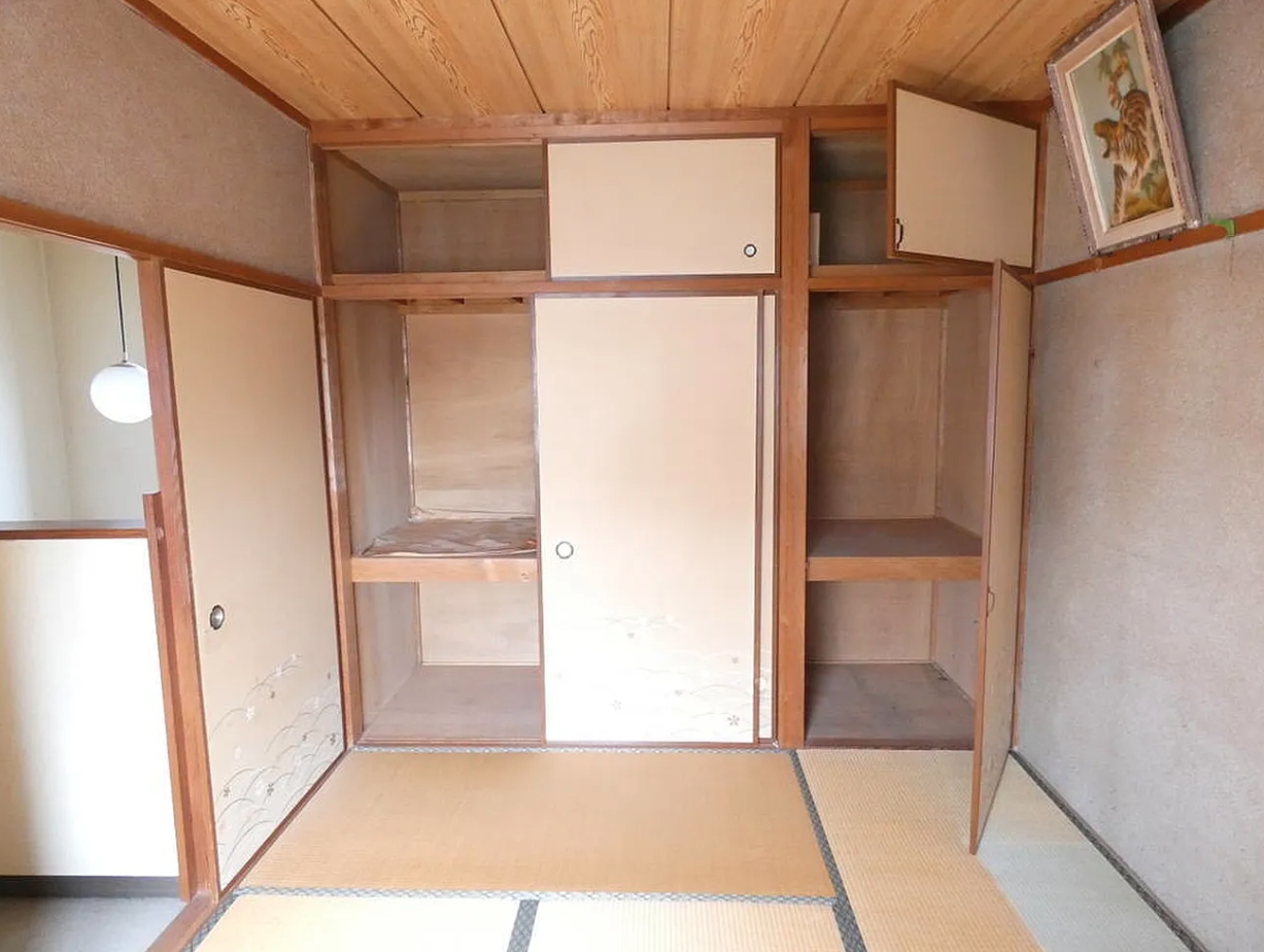 福岡県直方市大字感田【中古戸建】