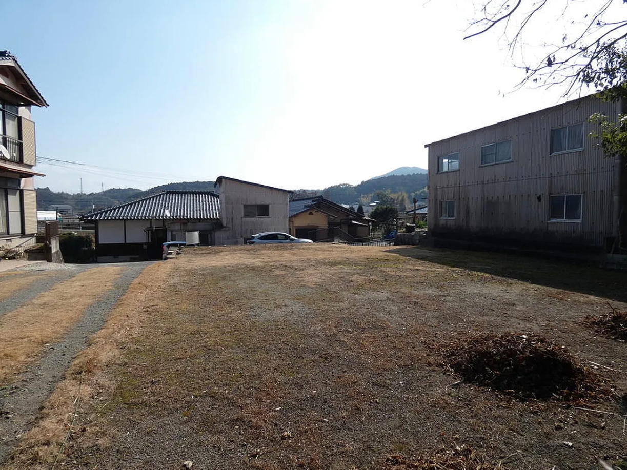 福岡県宮若市宮田　【土地】
