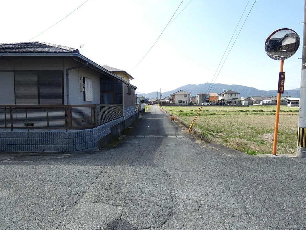 福岡県飯塚市楽市　【土地】