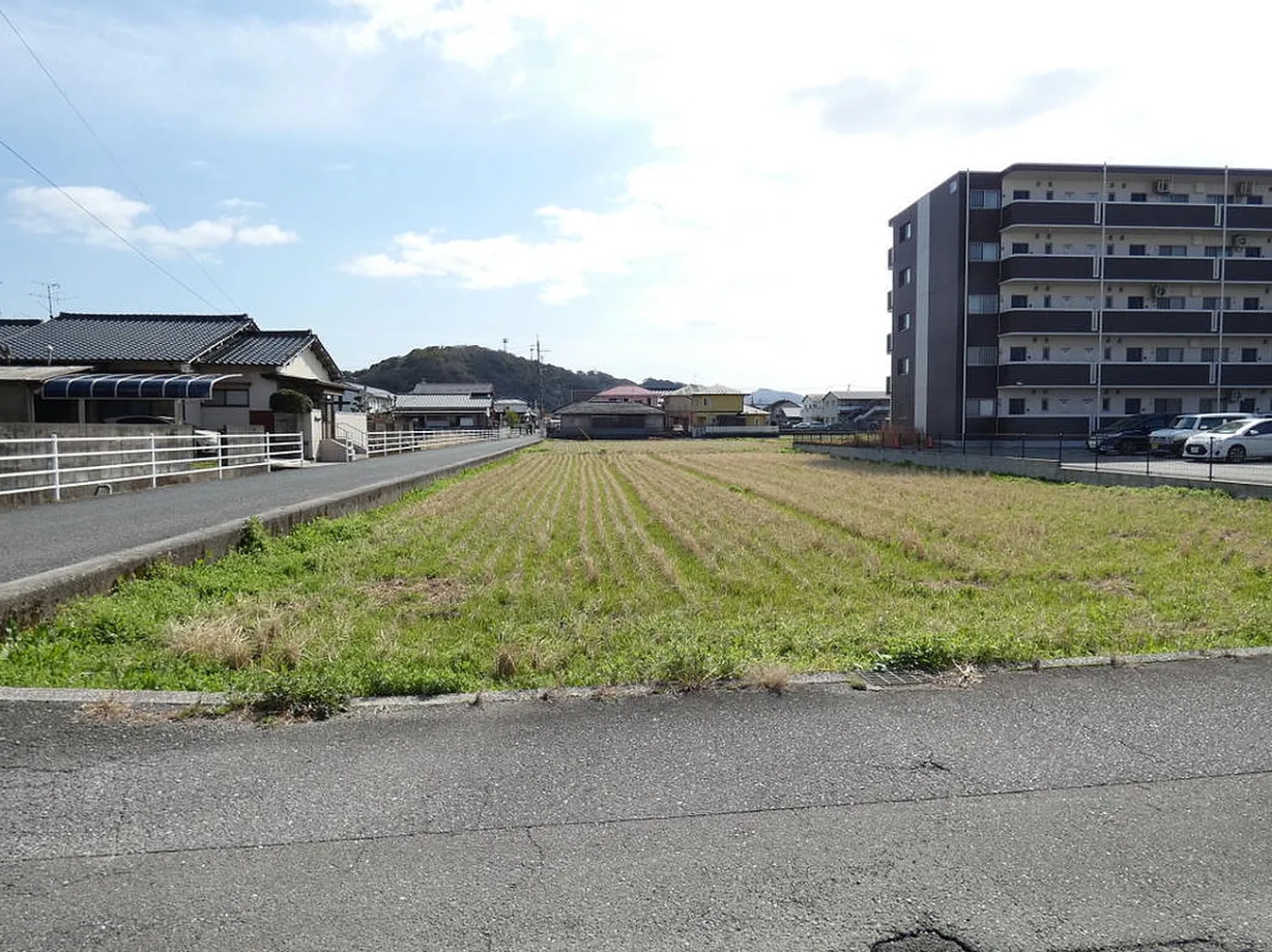 福岡県飯塚市楽市　【土地】
