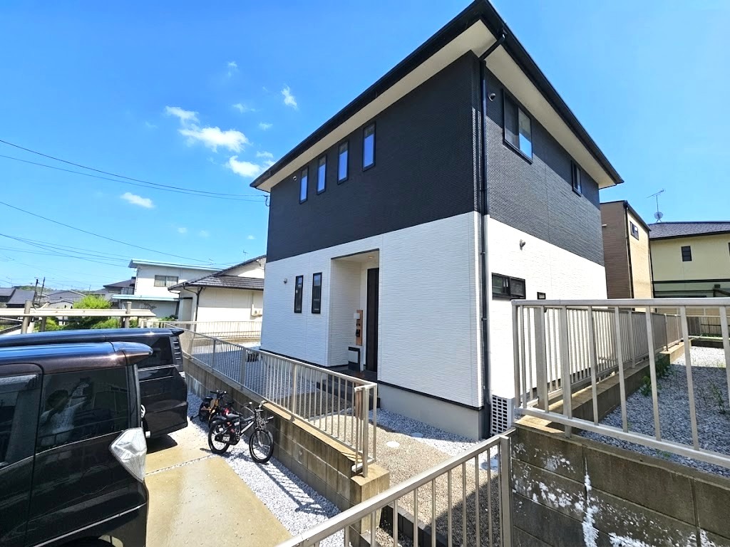 福岡県宗像市ひかりヶ丘5丁目【中古戸建】