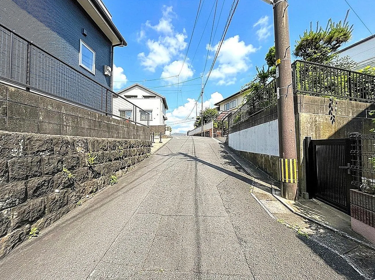 福岡県筑紫野市紫5丁目【中古戸建】